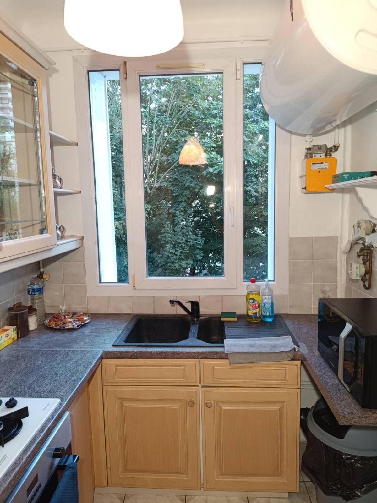 Chambres Privees Dans Un Appartement De 2 Pieces A Paris 13E Esterno foto