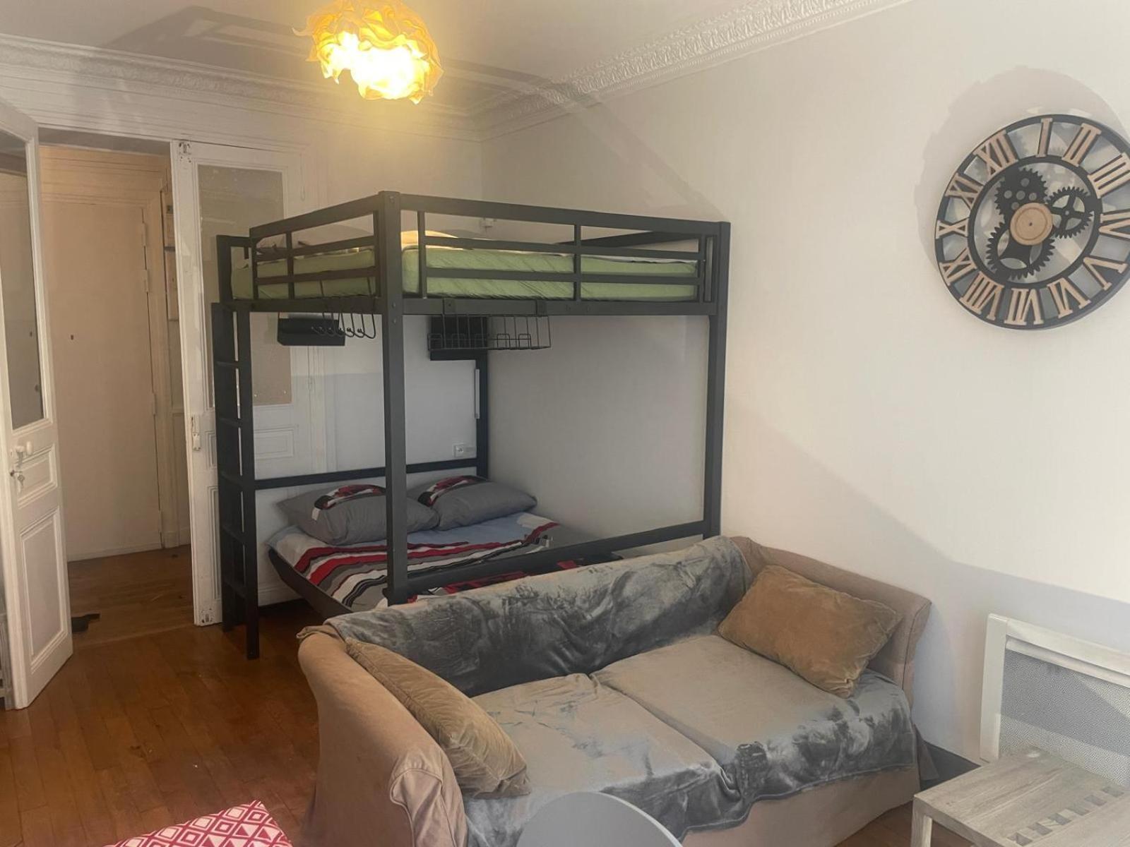 Chambres Privees Dans Un Appartement De 2 Pieces A Paris 13E Esterno foto