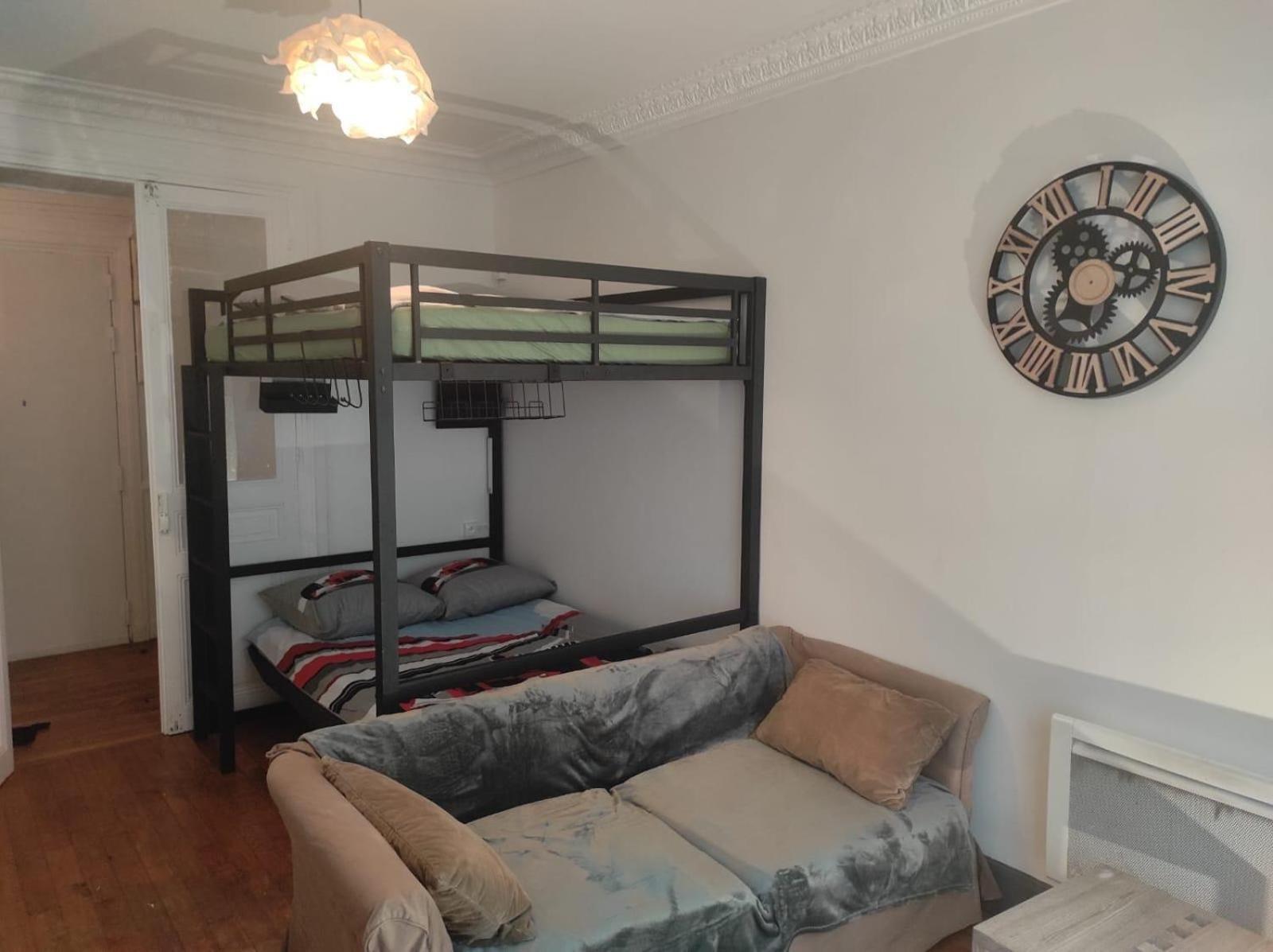 Chambres Privees Dans Un Appartement De 2 Pieces A Paris 13E Esterno foto