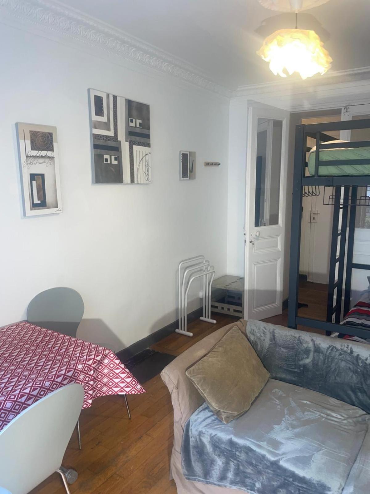 Chambres Privees Dans Un Appartement De 2 Pieces A Paris 13E Esterno foto
